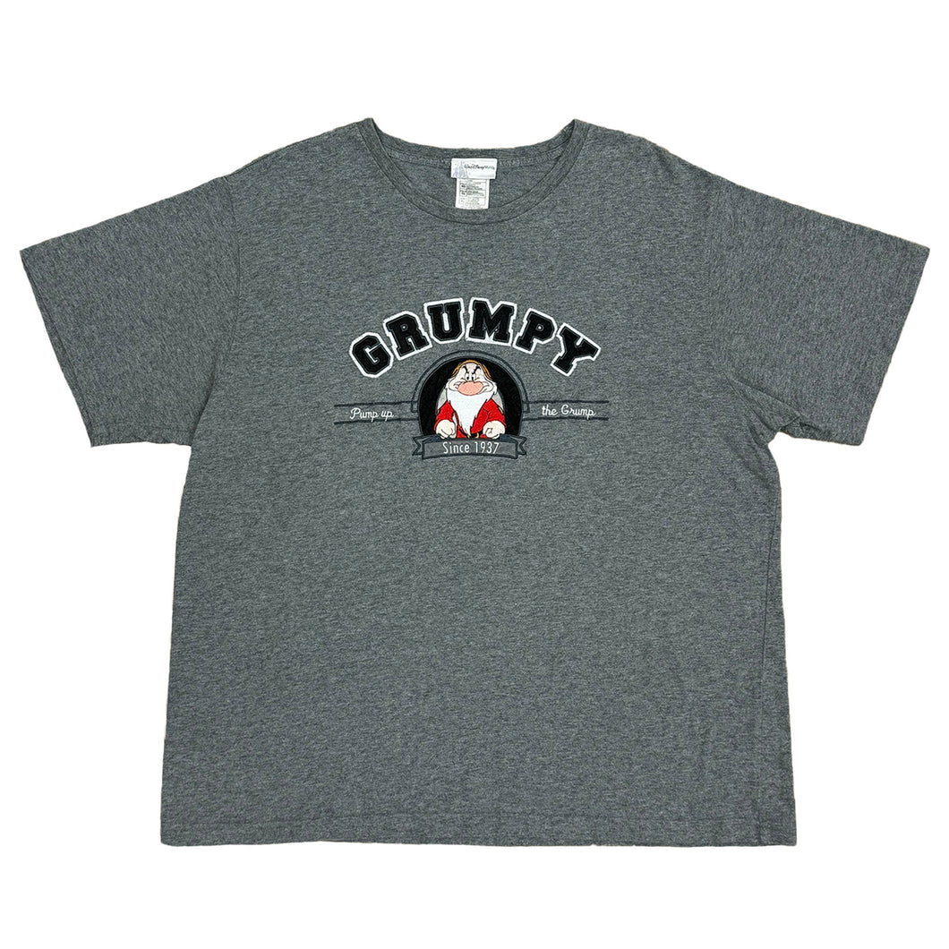 DARK GRAY T-SHIRT WITH BTHE WORD GRUMPY ON THE FRONT AND GRUMPY ON THE FRONT BSAYS PUMP UP THE GRUMP